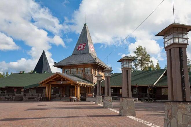 连续8年稳居世界“幸福指数”TOP1的国家十个理由让你下一站